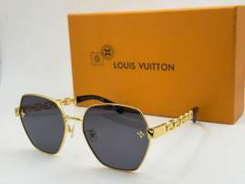 Picture of Louis Vuitton Sunglasses _SKUfw80879837fw